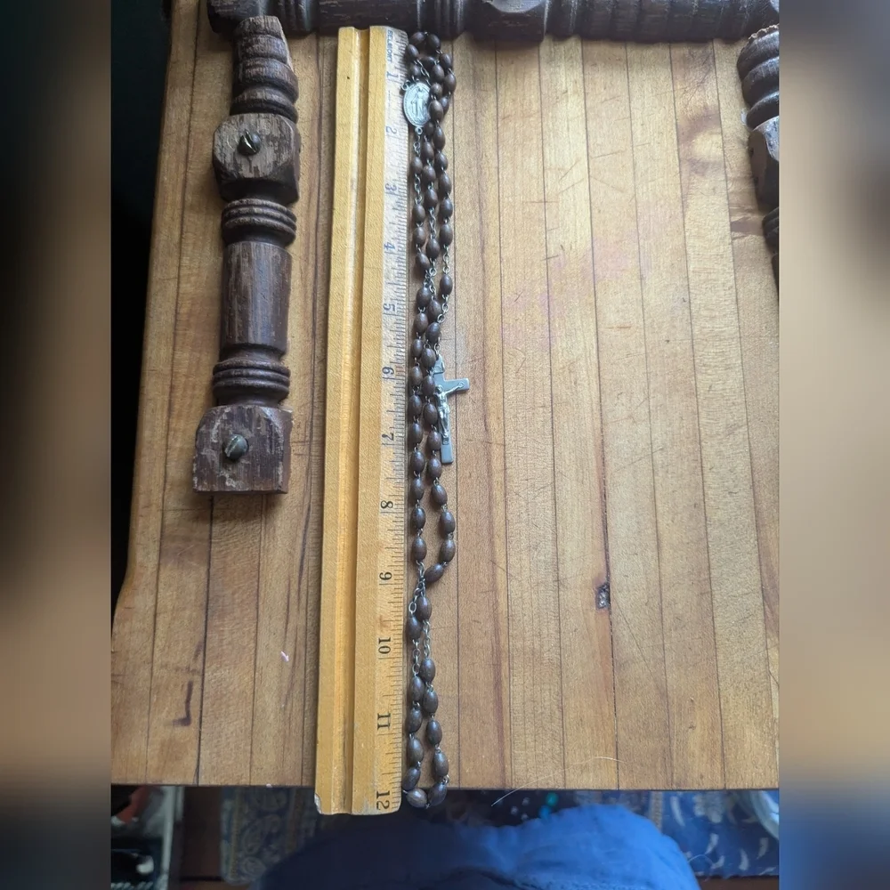 Vintage Wooden Brown Rosary beads Crucifix Virgin Mary
